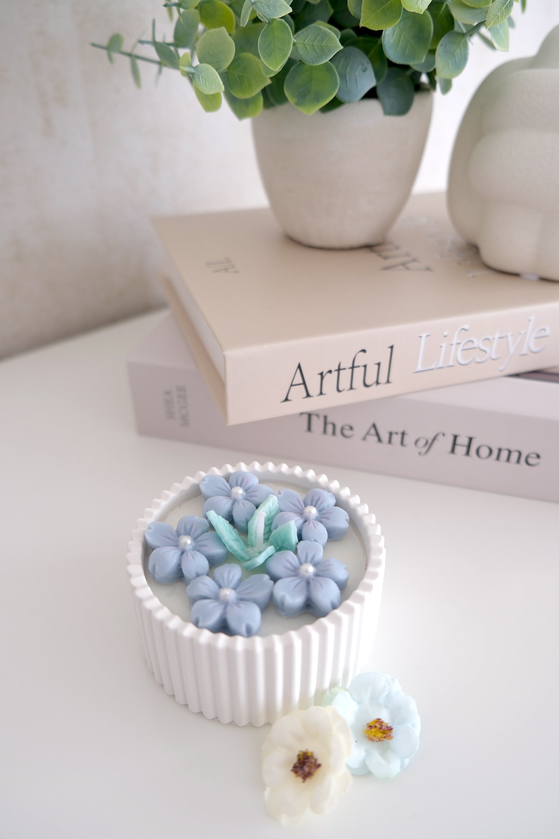 Candle 'Blue Blossom Dream'