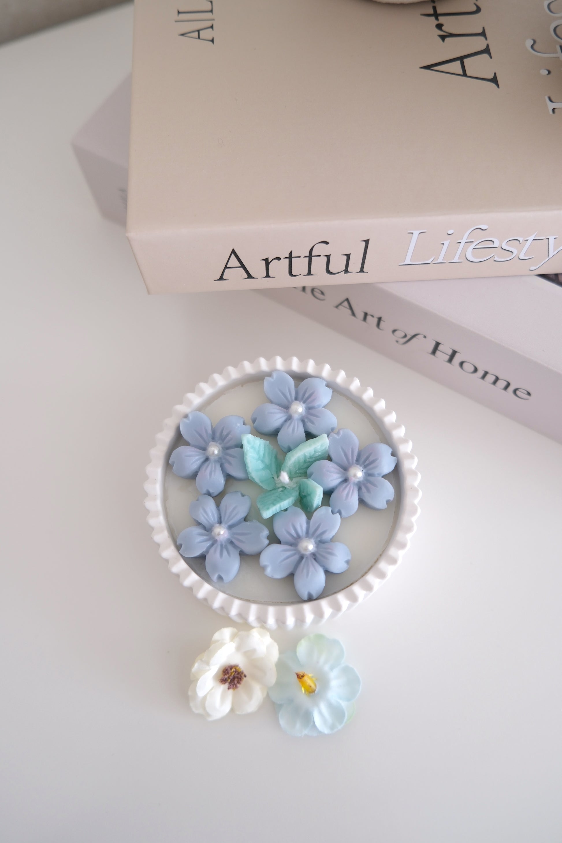 Candle 'Blue Blossom Dream'