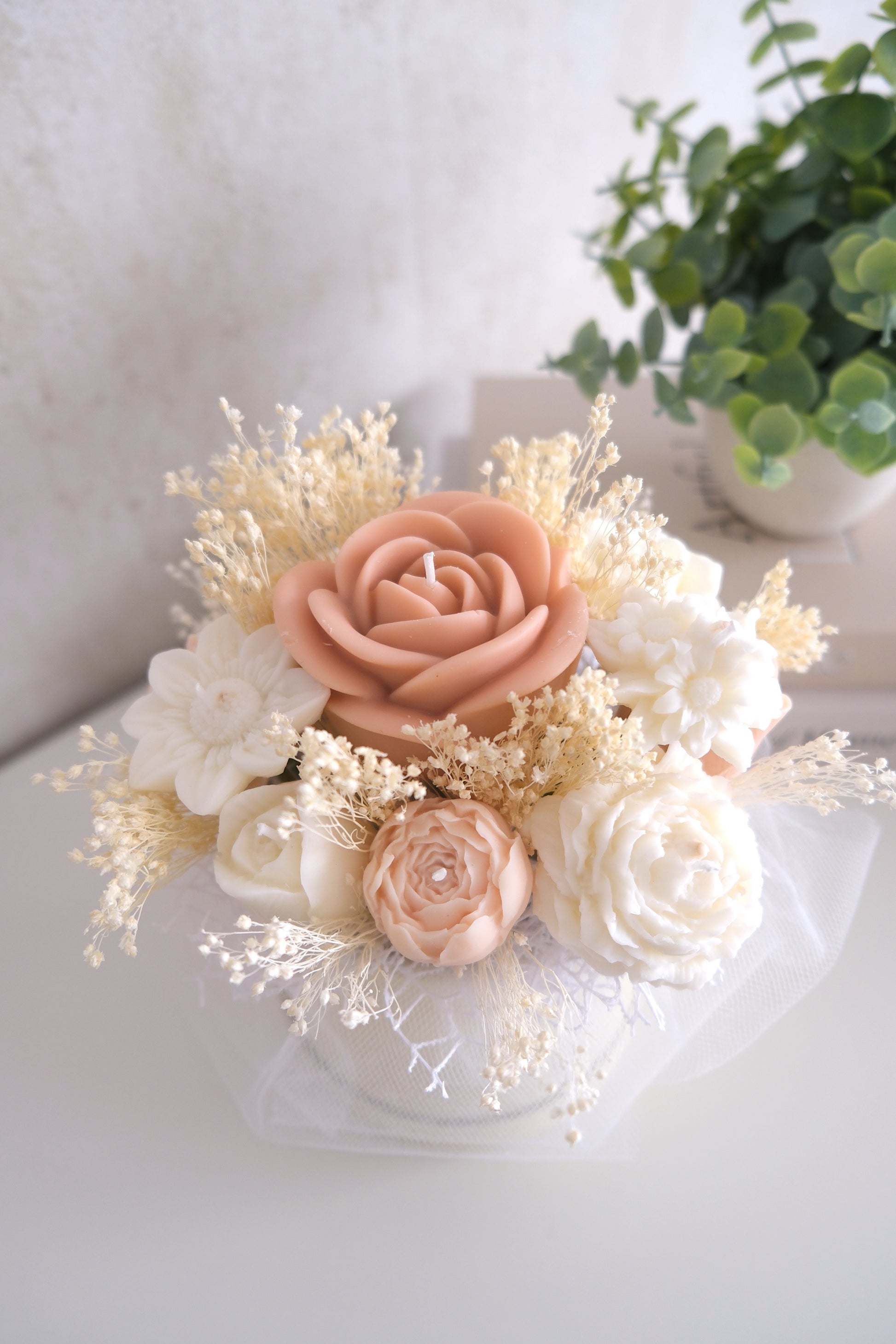 Candle bouquet 'Apricot Harmony'