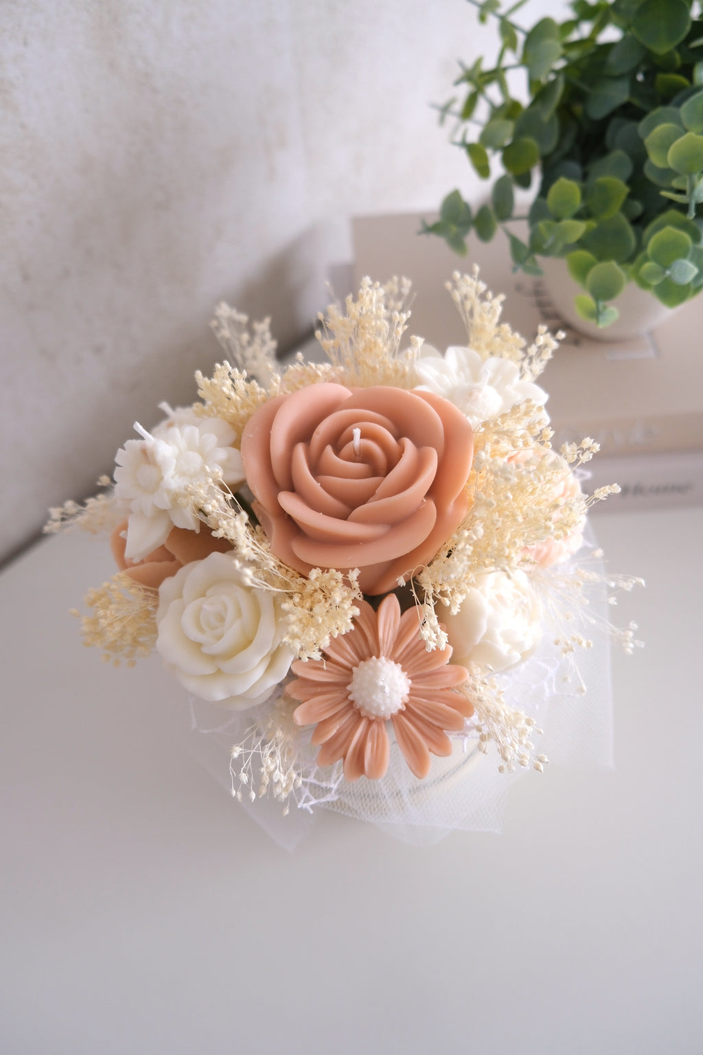 Candle bouquet 'Apricot Harmony'