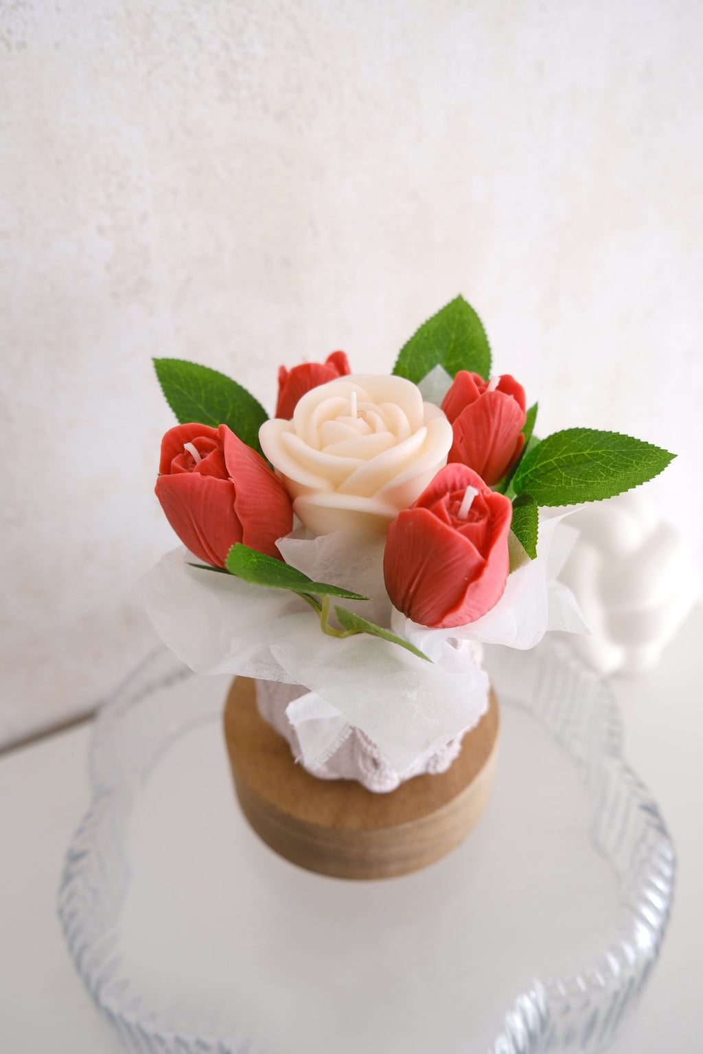 Candle 'Braided Roses'