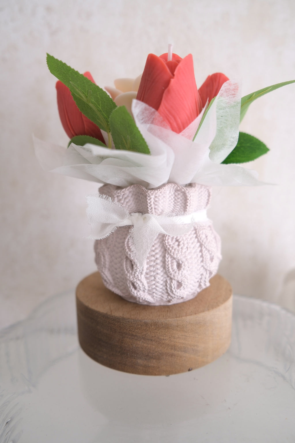 Candle 'Braided Roses'