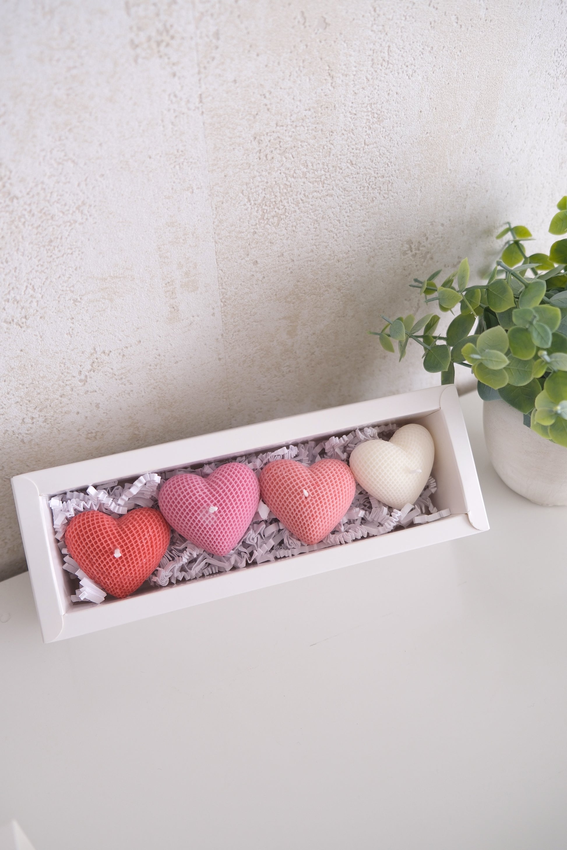 Candle '4 hearts gift box'