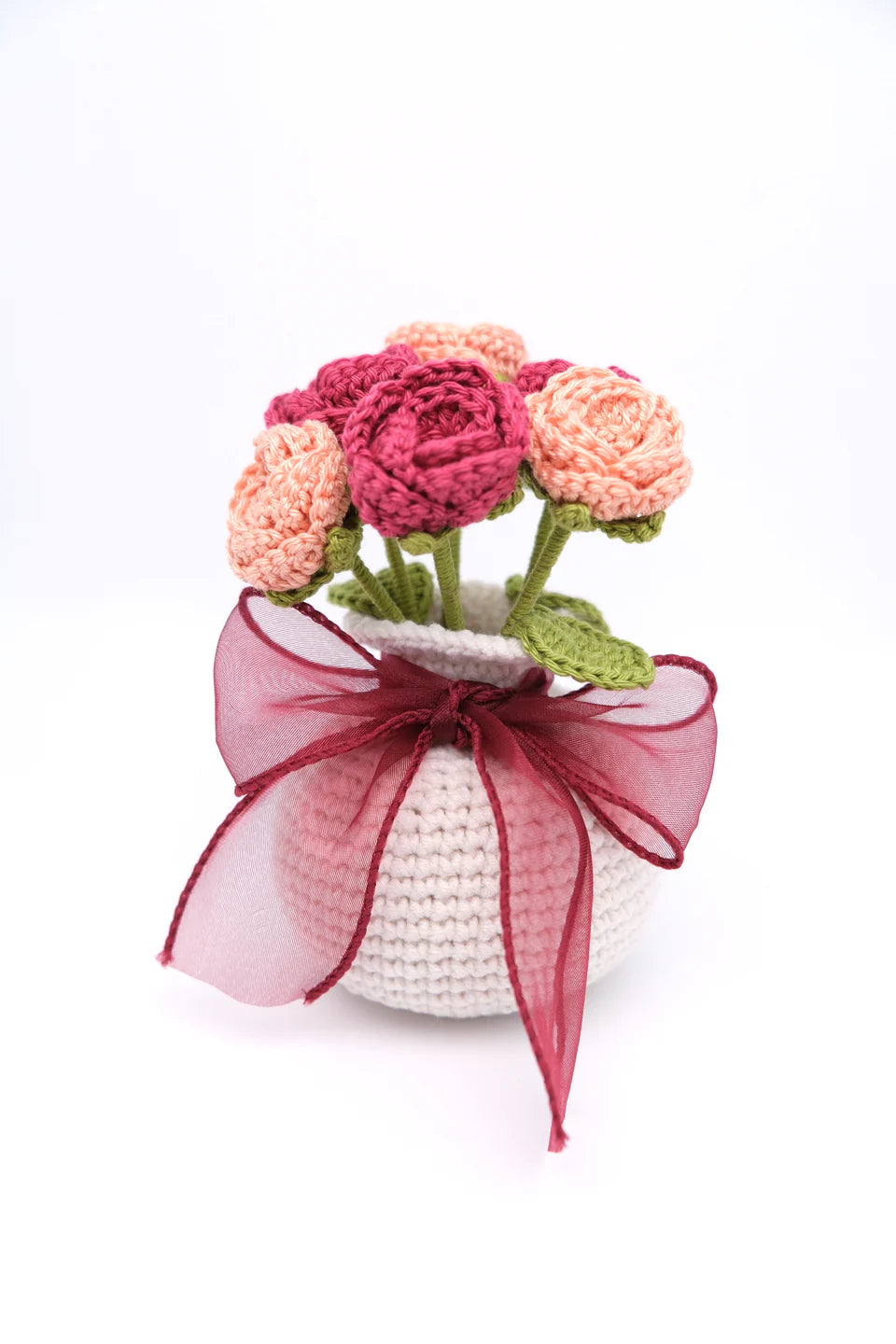 Red roses with vase