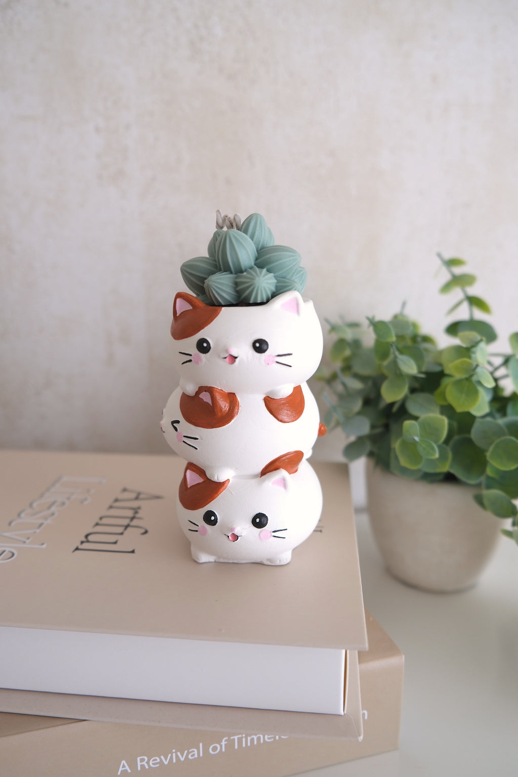 Candle 'Cat Tower'