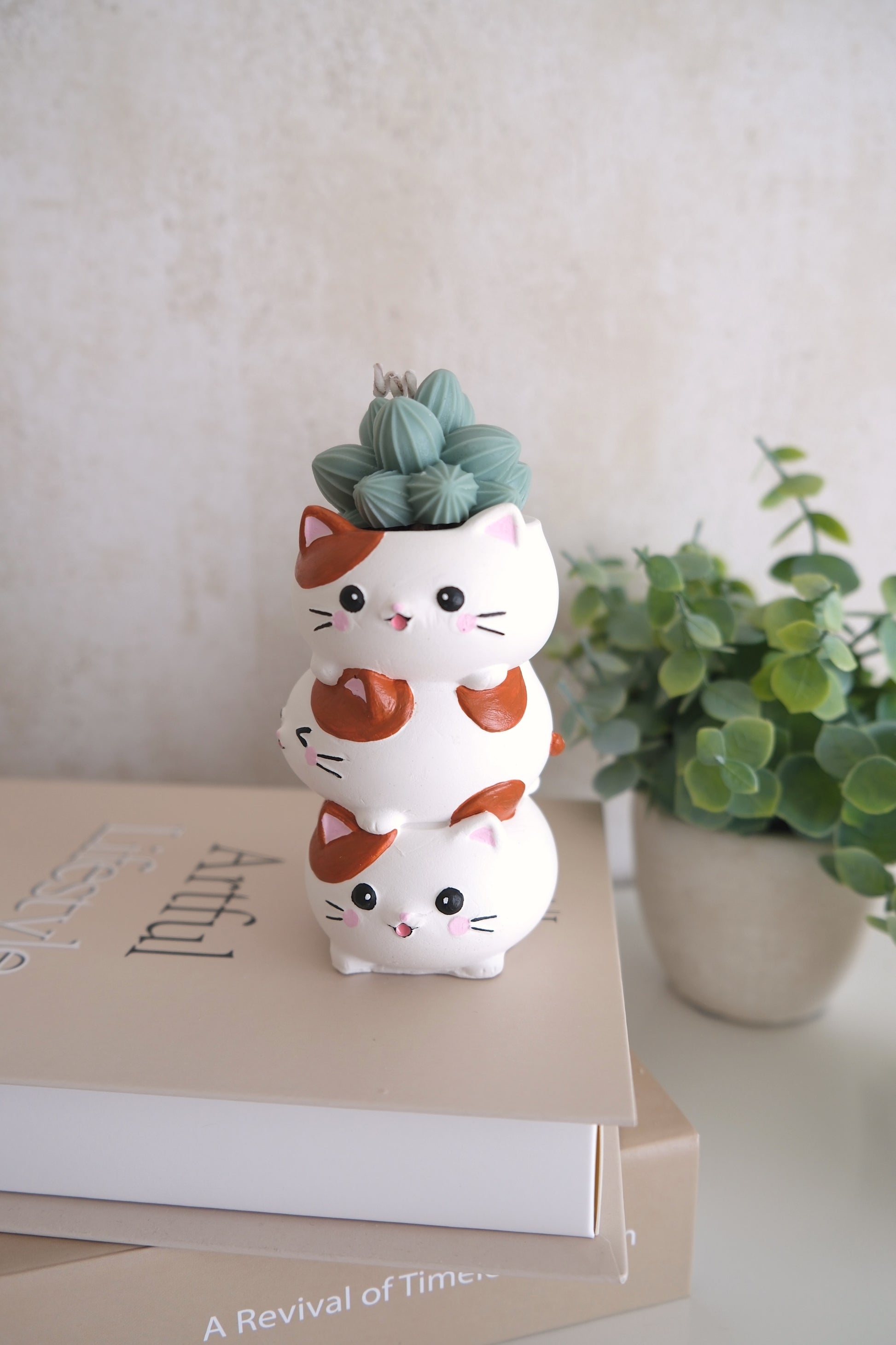 Candle 'Cat Tower'
