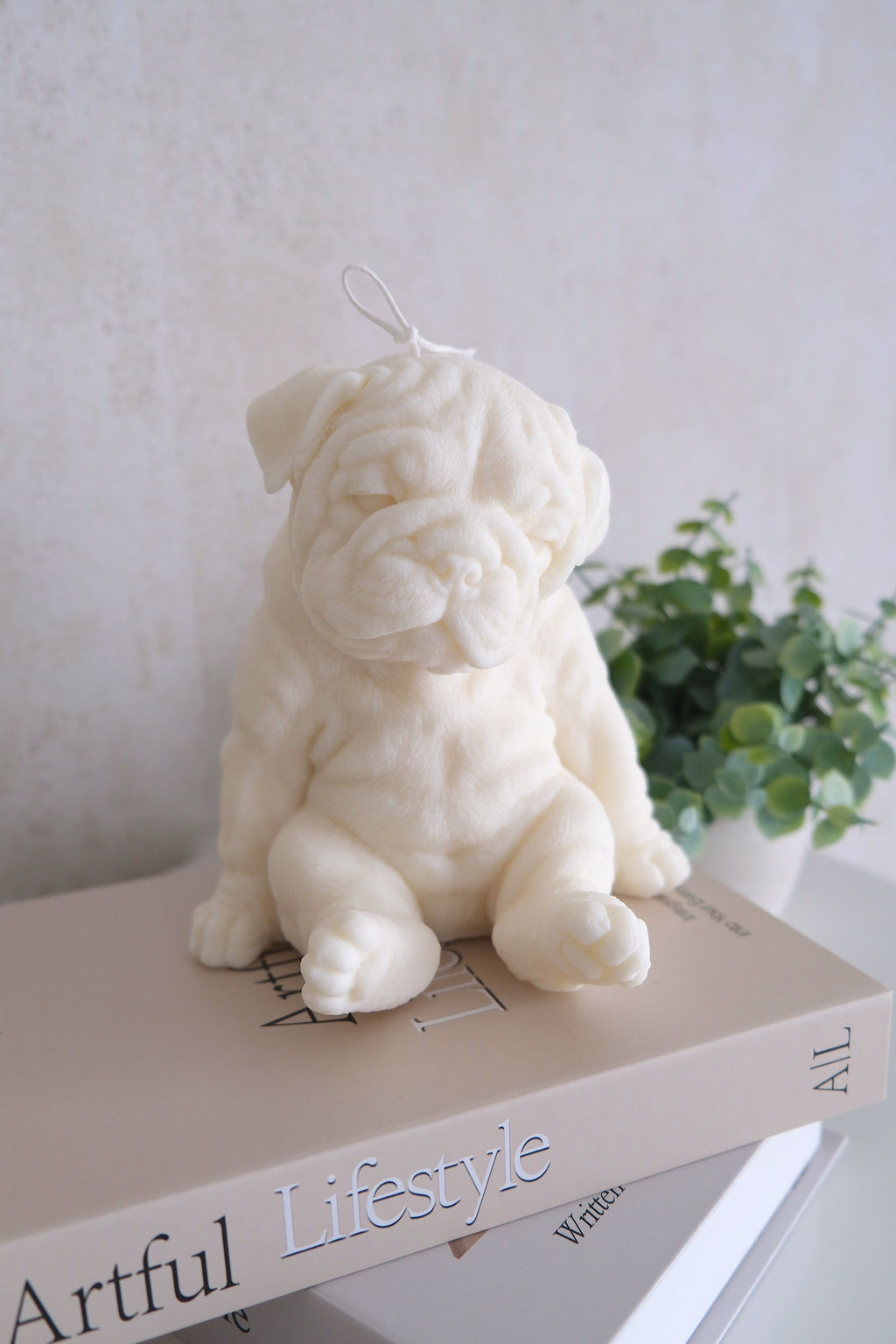 'Bulldog' Candle