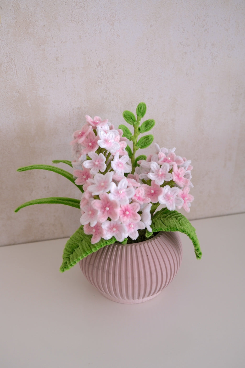 Bloemstuk 'Blush Hydrangea'