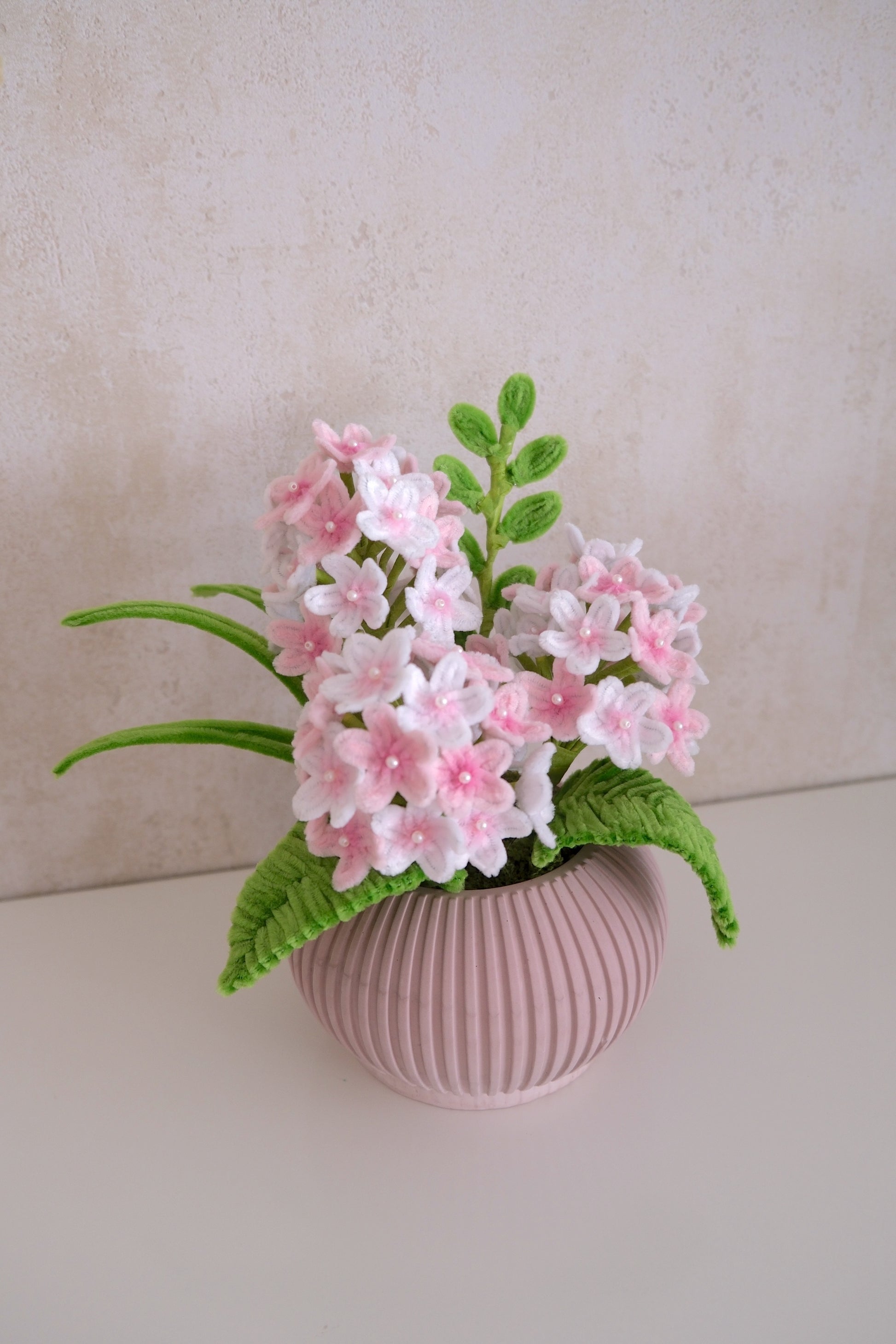 Bloemstuk 'Blush Hydrangea'