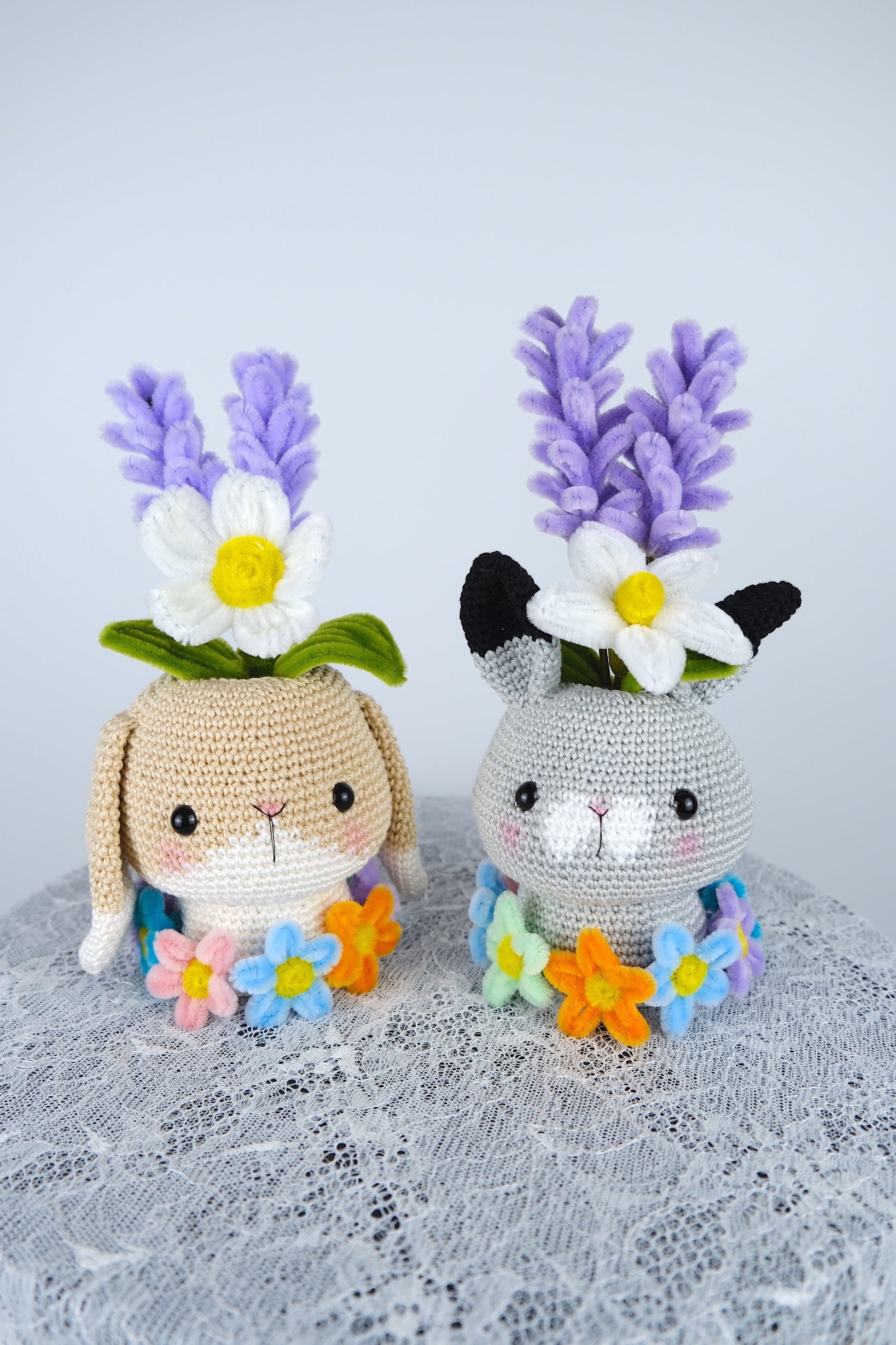 Rabbit flower vases