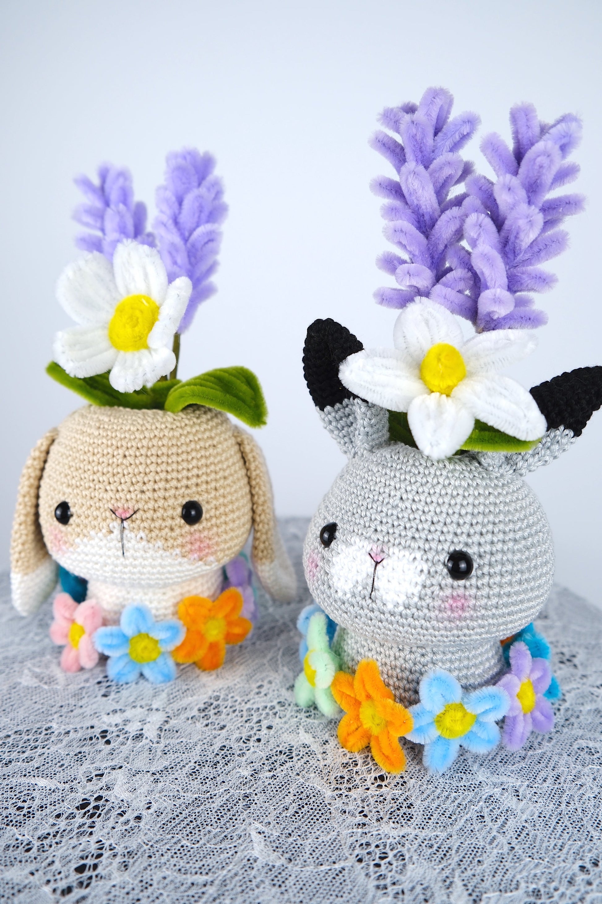 Rabbit flower vases