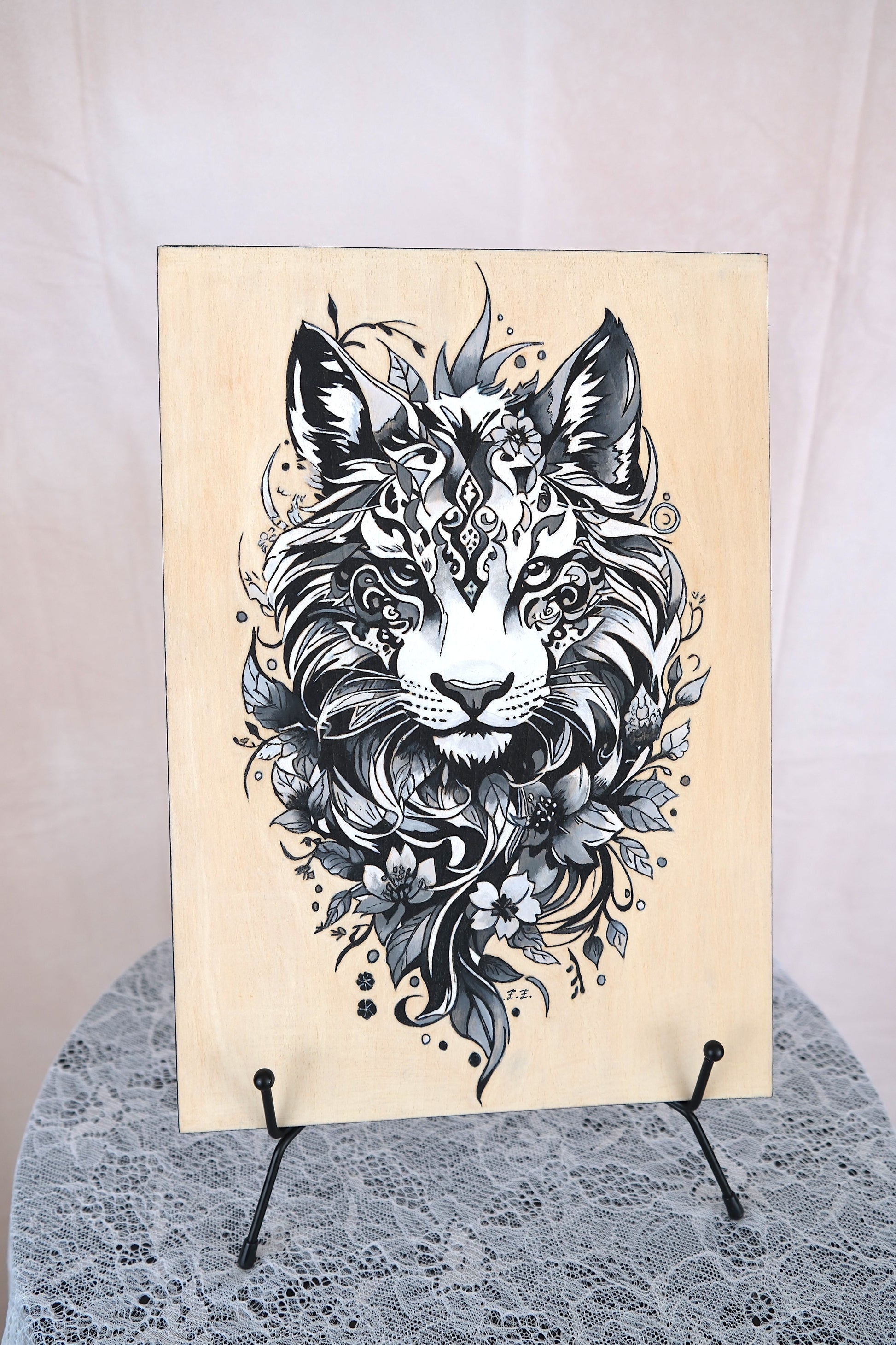 Tijger met bloemen (zwart/wit)
