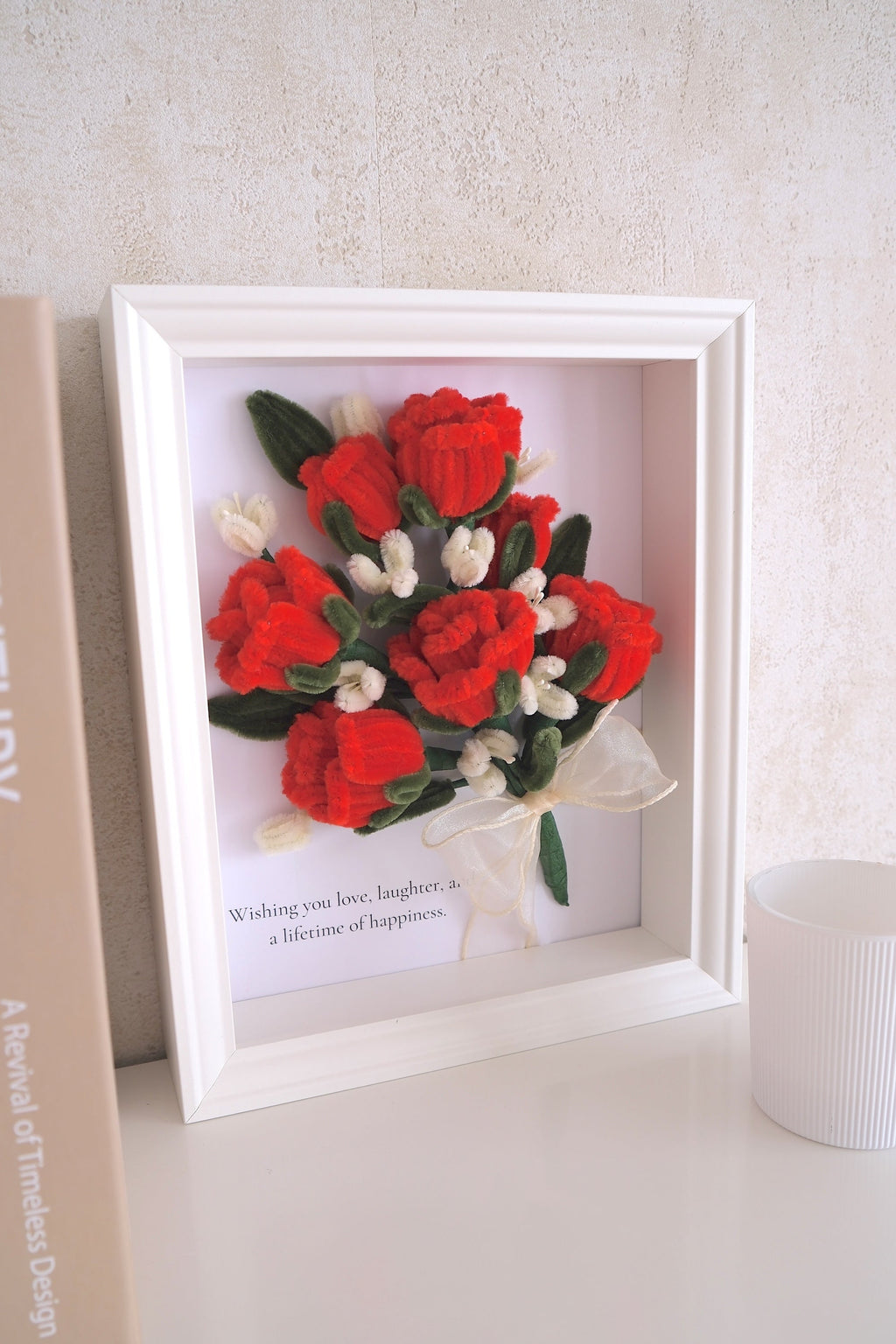 Cadre floral avec bouquet de roses