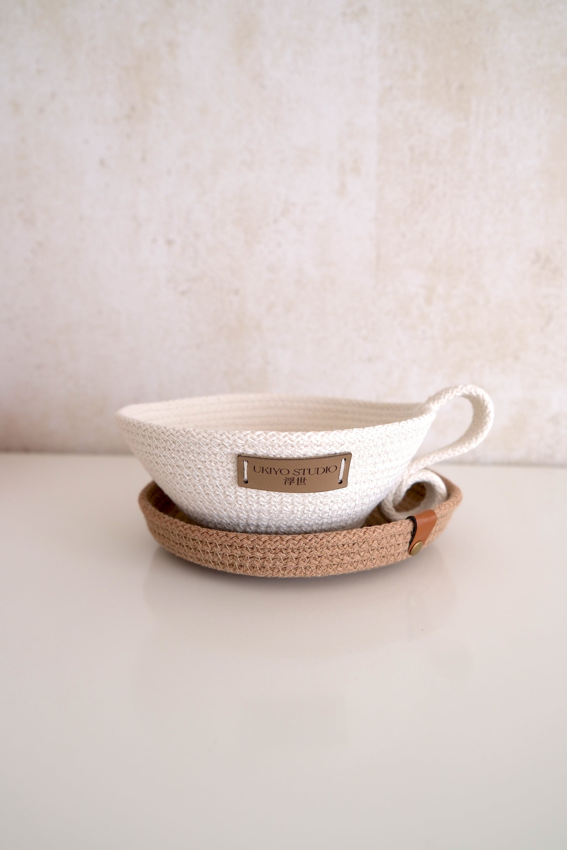 Panier de rangement « Tasse et soucoupe »