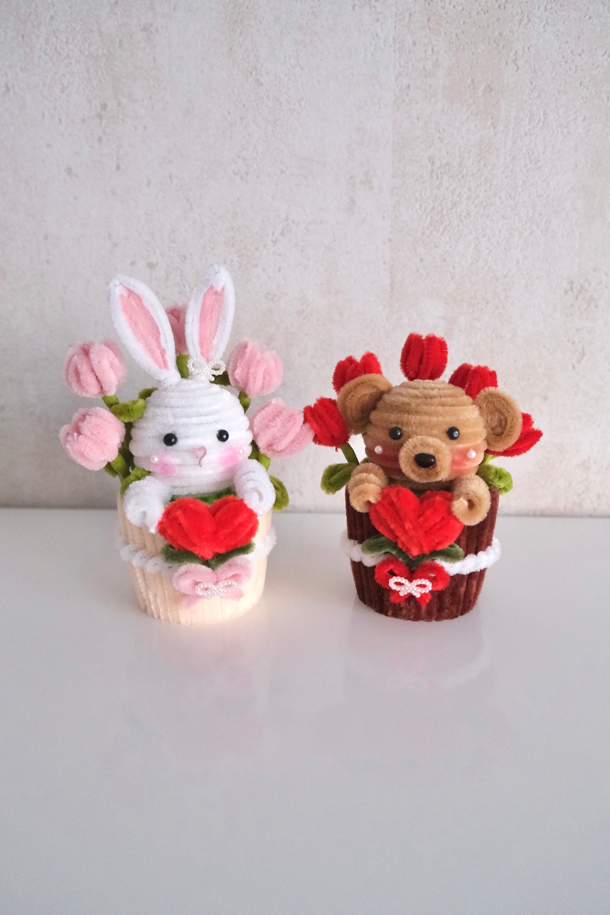 Pots de fleurs animaux avec cœur