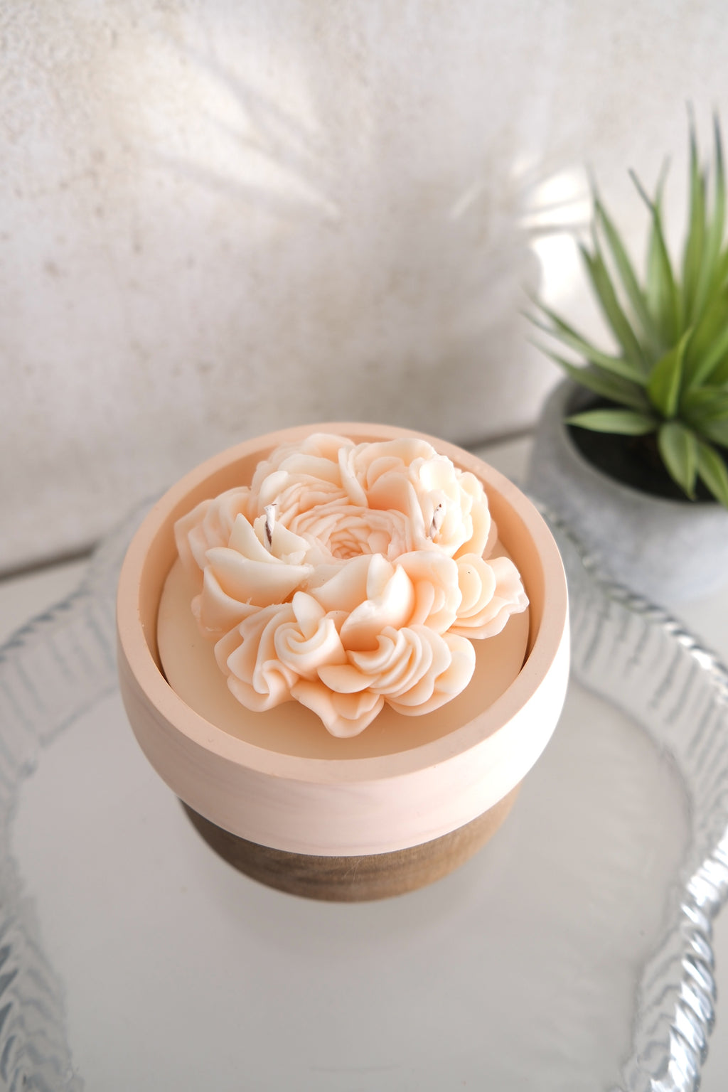 Bougie 'Pivoine' (Précommande)